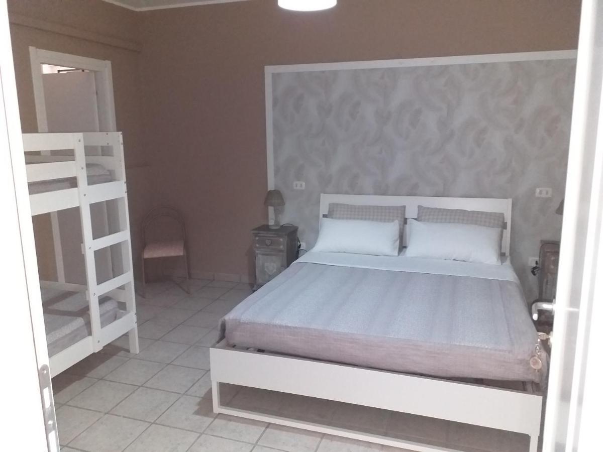 B&B A Casa Di Lilla Giulianova Bagian luar foto